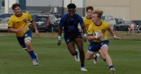 Kentucky in blue, Marian in yellow. Photo Cassie Redden.