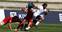 Carlin Isles in full flight. Photo Martin Seras Lima.