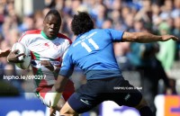 Takudzwa Ngwenya for Biarritz. Photo INPHO/Colm O'Neill.