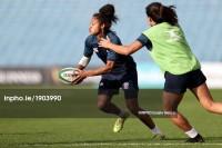 Bulou Mataitoga avoids some contact during the captain's run. ©INPHO/Laszlo Geczo