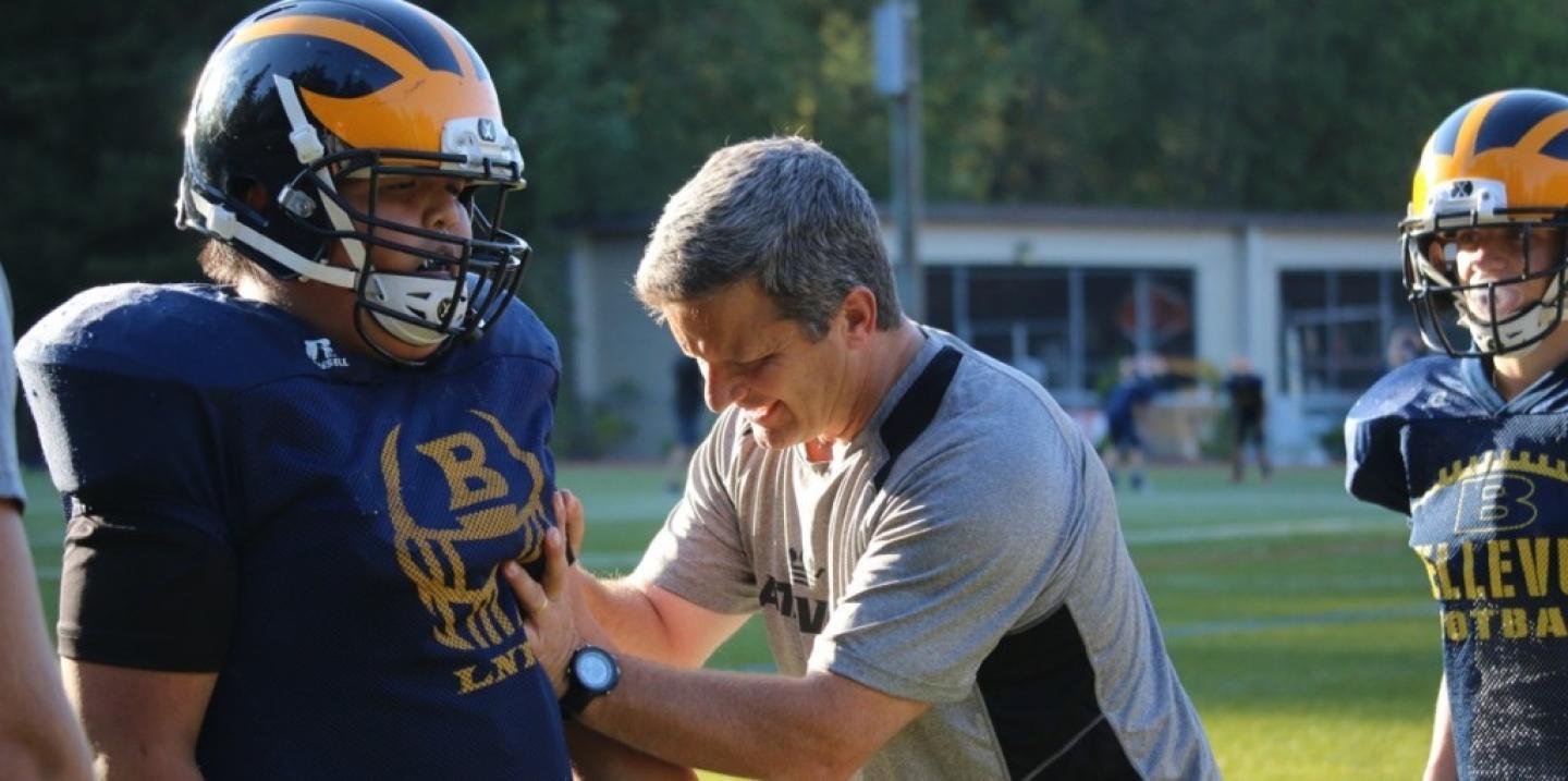 ATAVUS Football Bellevue Rex ATAVUS Football Bellevue Rex