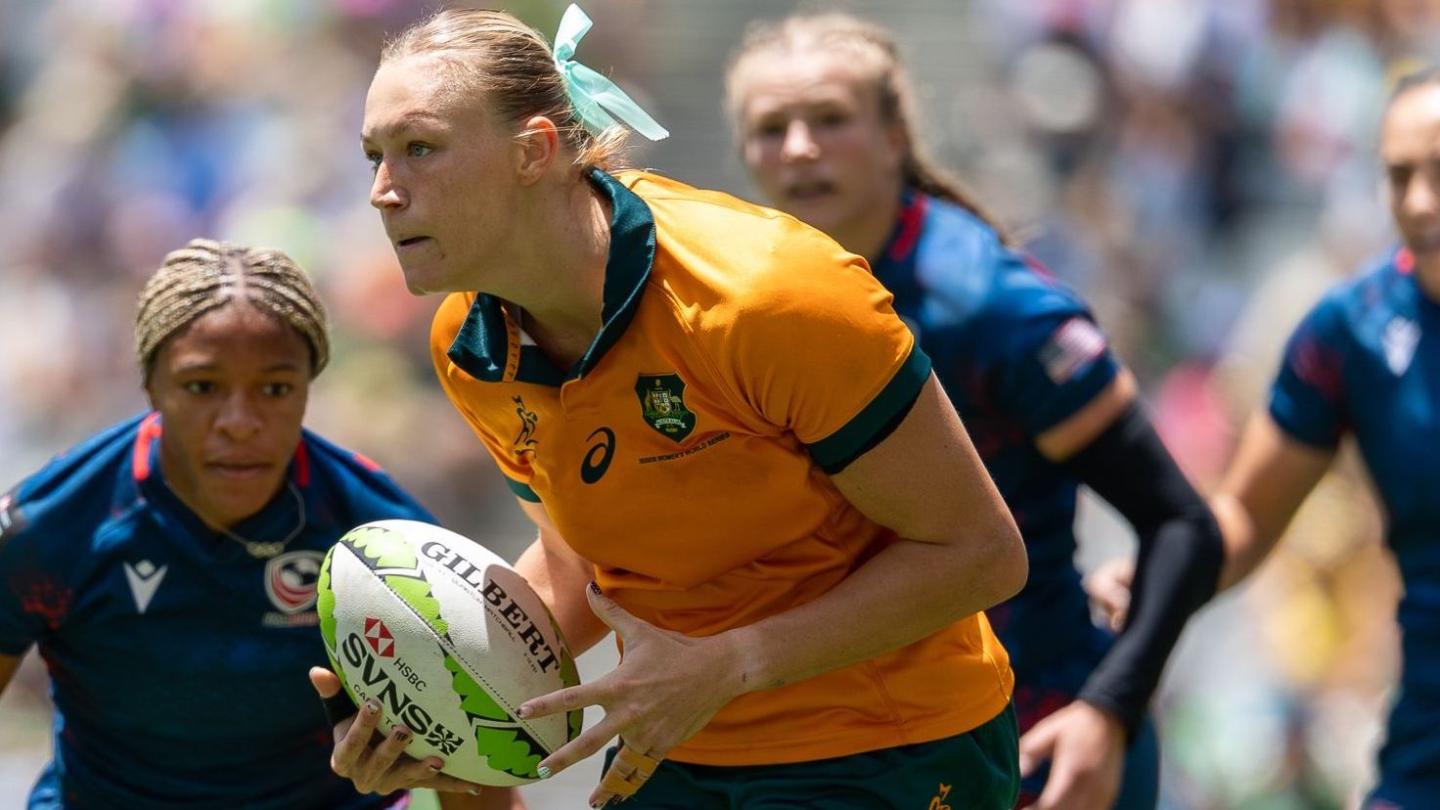 USA needed more defense against Australia in Cape Town Dec 7. Alex Ho photo for World Rugby.