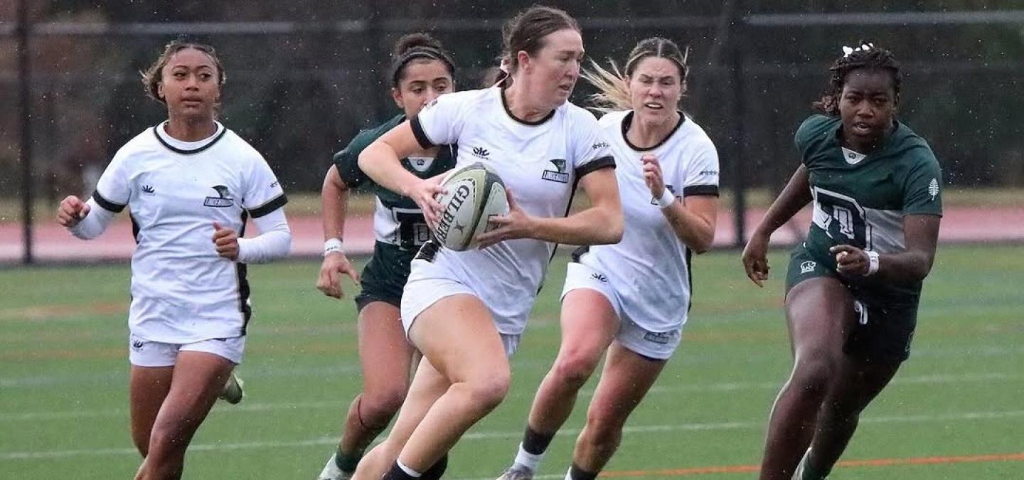 Lindenwood's Amy Brice makes way against Dartmouth. Todd Lunow photo.