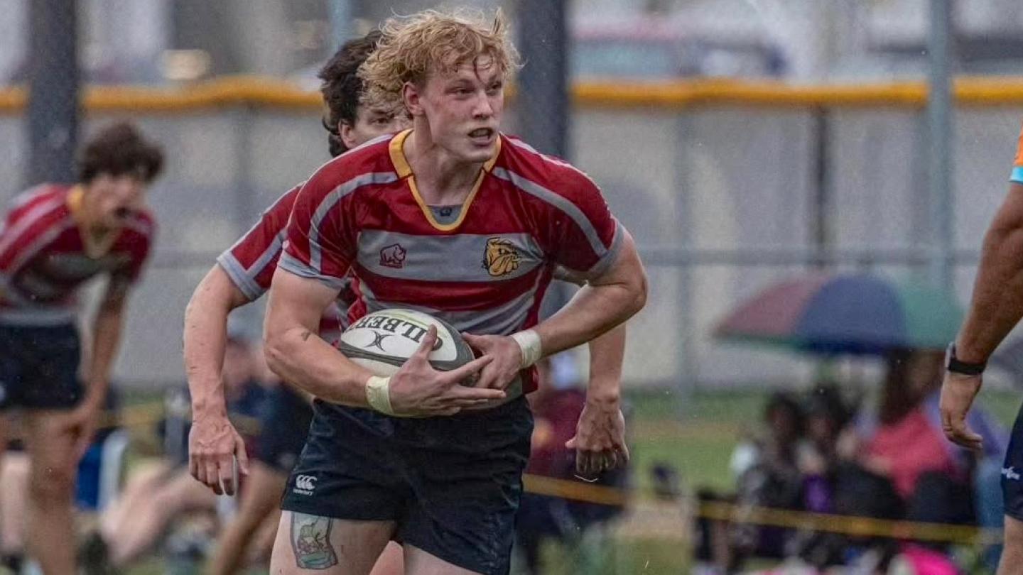 Matthew Carda for Minnesota Duluth.