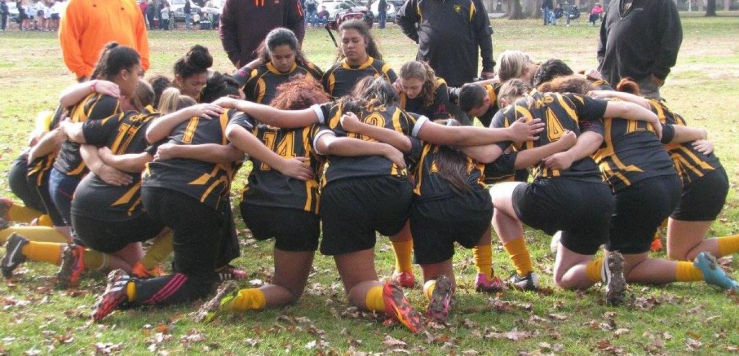 danvillegirlshuddle danvillegirlshuddle