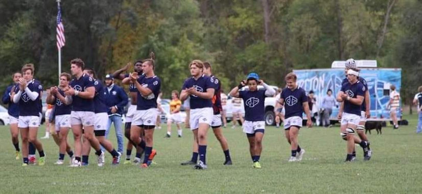 iowa central cc claps for fans 1 iowa central cc claps for fans 1