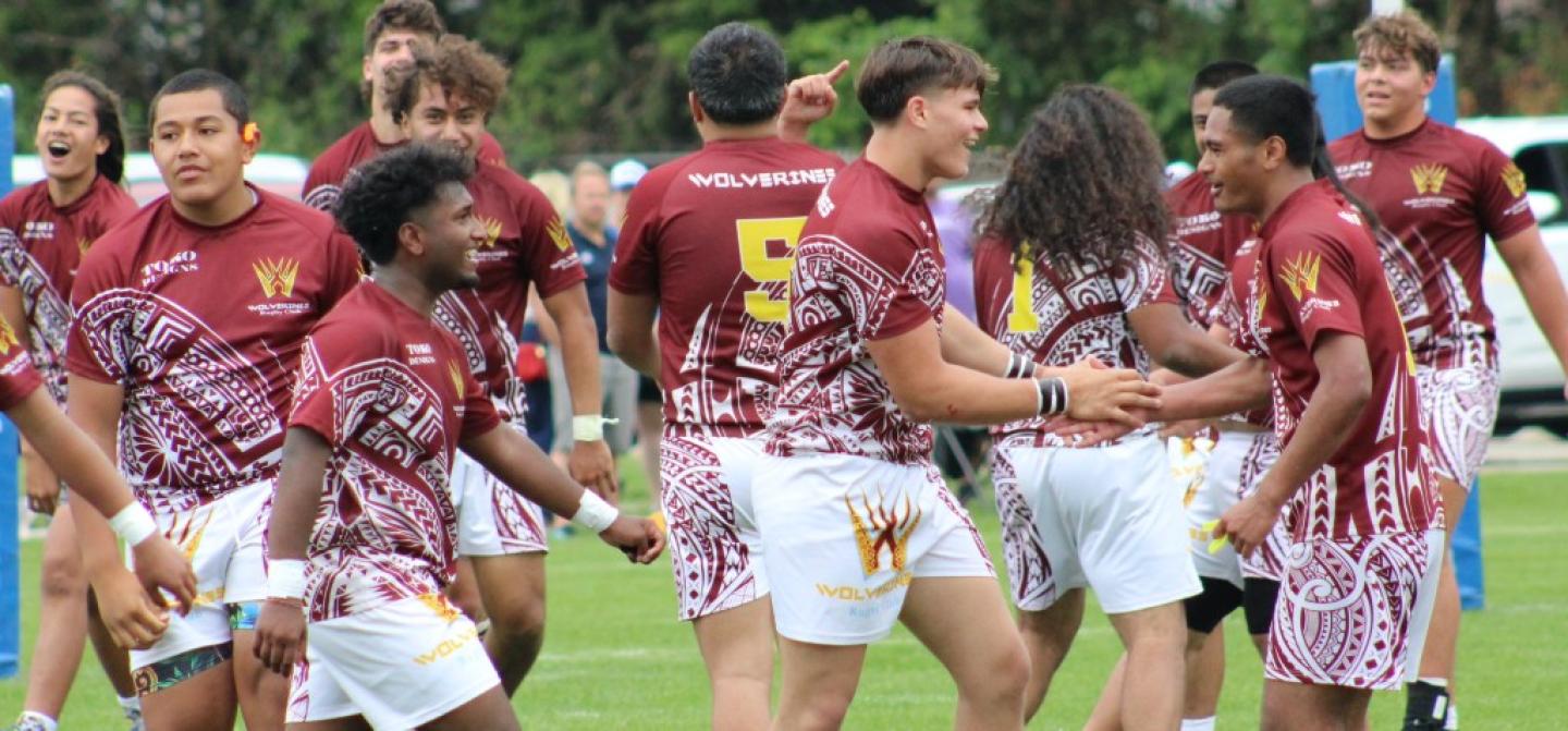 wolverines celebrate alex goff 8106 wolverines celebrate alex goff 8106